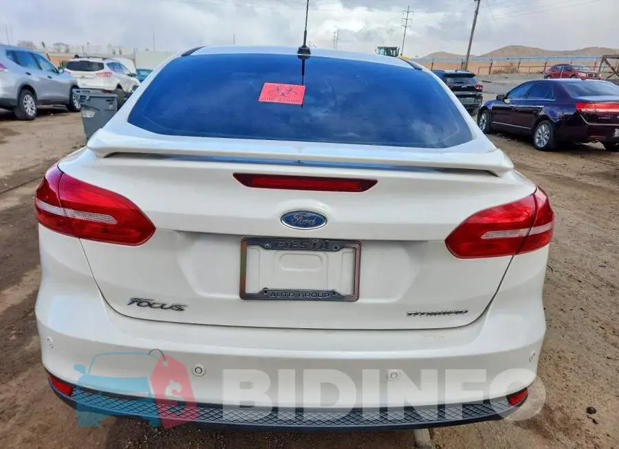 1FADP3J27HL279901 Photo# 6