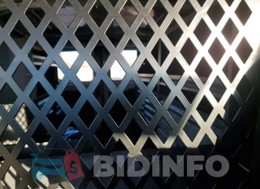 1FTYR1ZM4JKB17896 Photo# 10