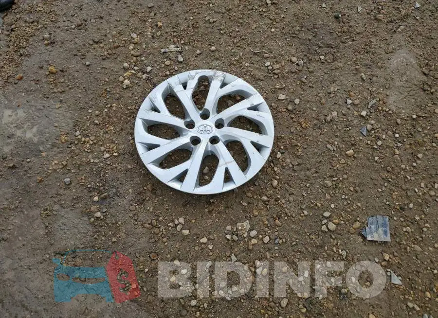 2T1BURHE6HC875599 Photo# 12