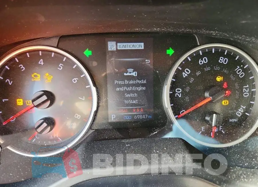 2T3C1RFV6MW152707 Photo# 9