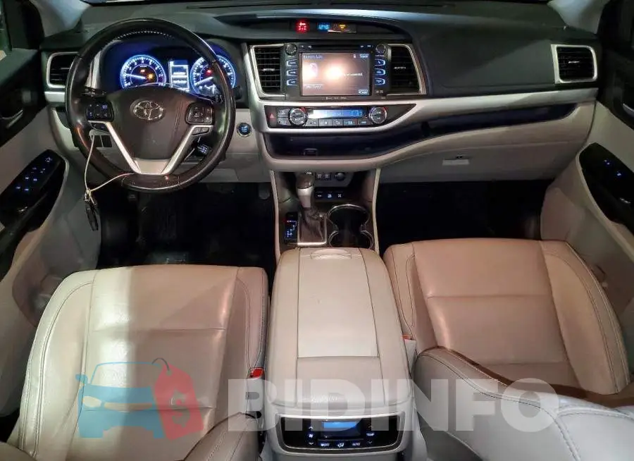 5TDJZRFH3JS862056 Photo# 8