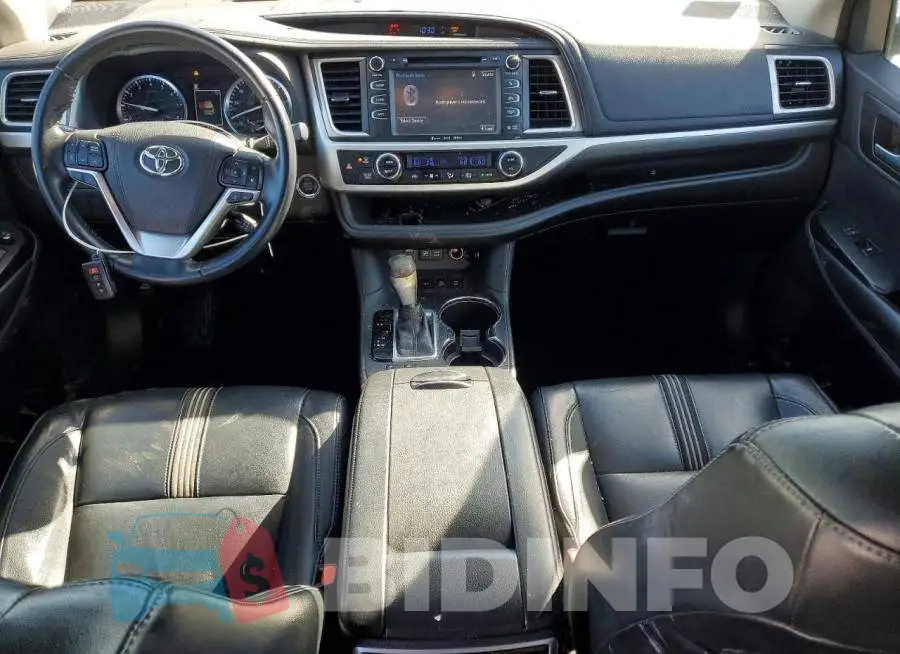 5TDJZRFHXJS547593 Photo# 8
