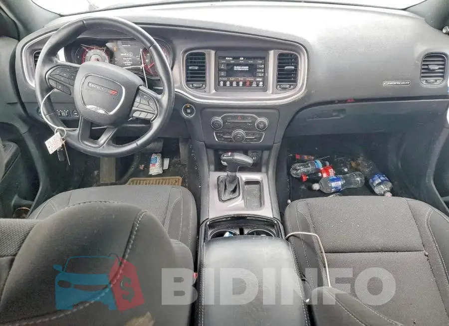 2C3CDXBG7KH621792 Photo# 8
