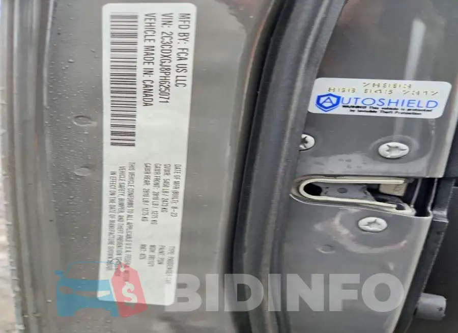 2C3CDXGJ8PH625071 Photo# 12