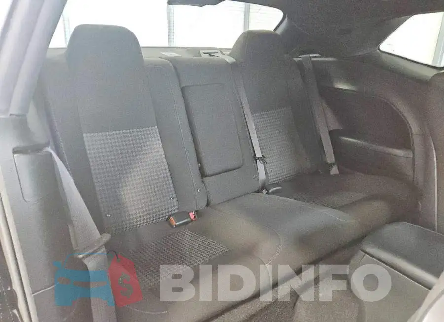 2C3CDZJG2NH214738 Photo# 10