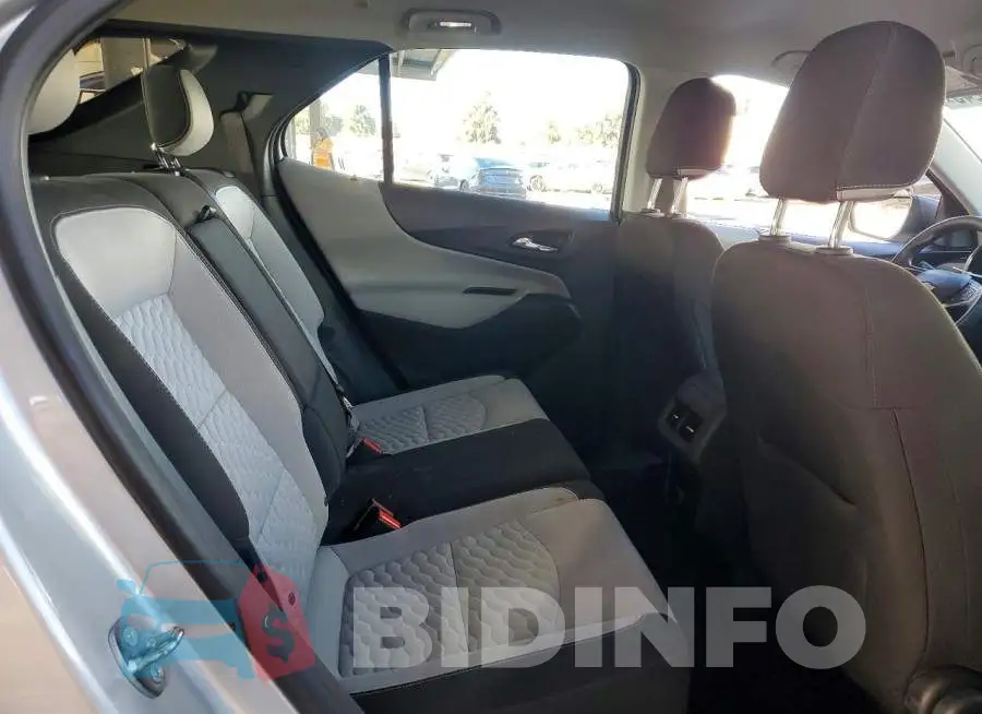3GNAXHEV8JL107053 Photo# 10