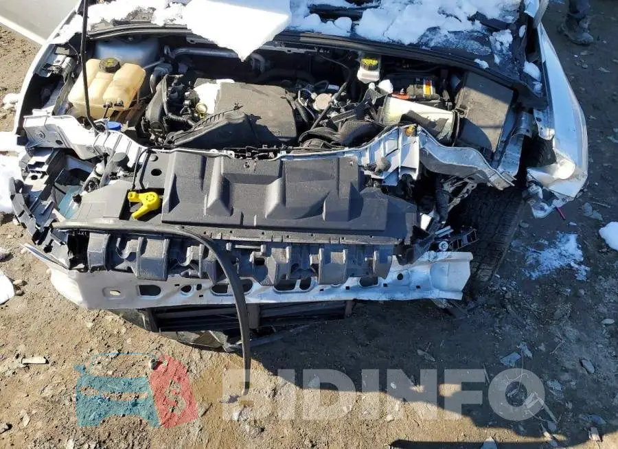 1FADP3F21JL327956 Photo# 11