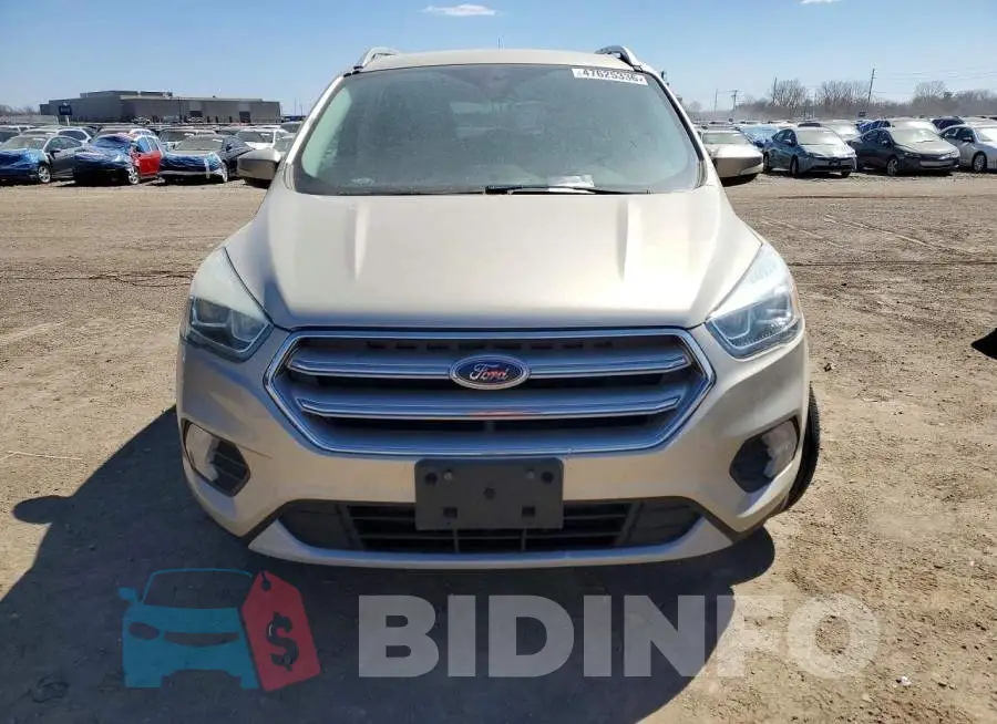 1FMCU9J97HUD66119 Photo# 5