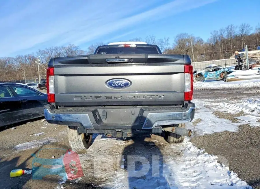 1FT7W2B60JEB03143 Photo# 6