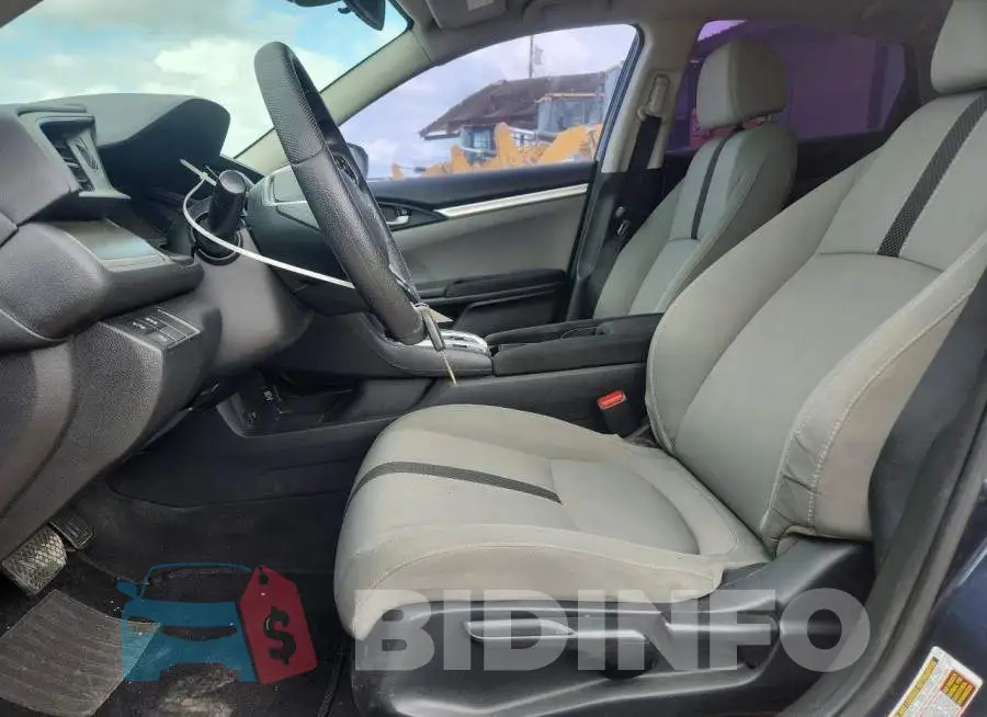 19XFC2F68LE201584 Photo# 7