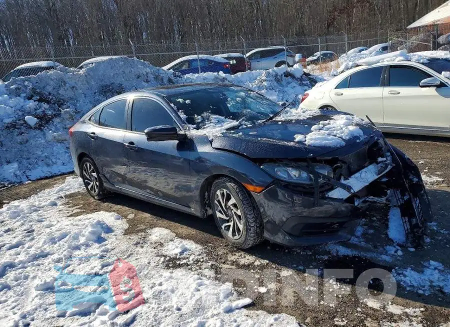 19XFC2F72HE206957 Photo# 4