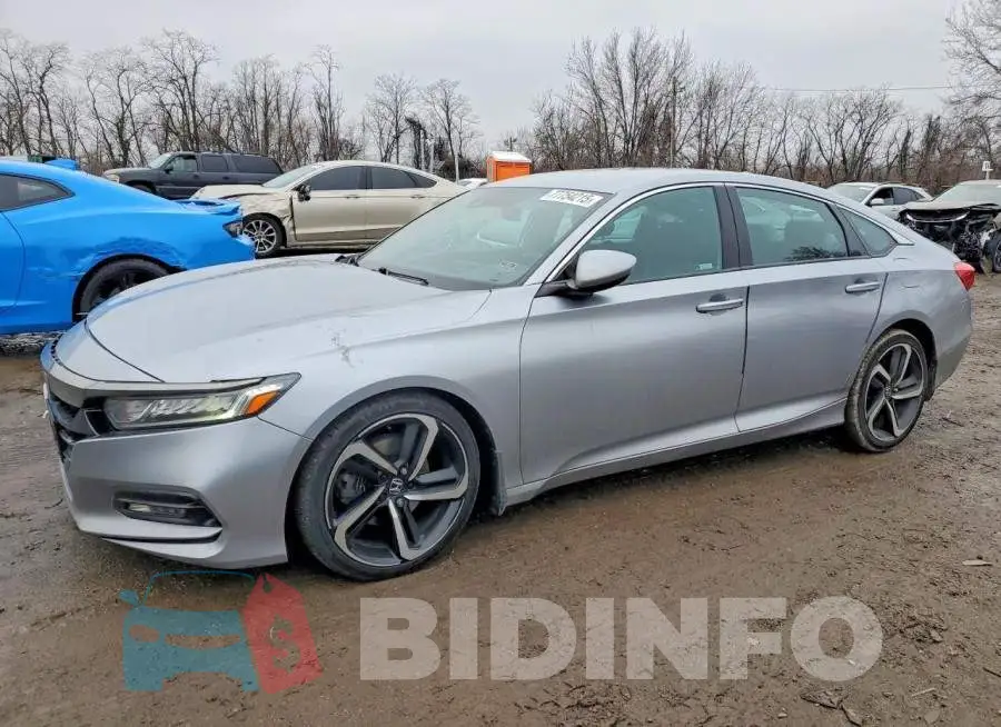 1HGCV1F30JA175643 Photo# 1