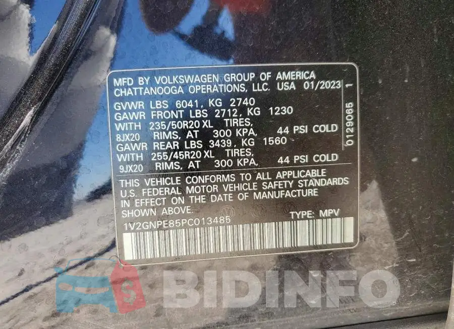 1V2GNPE85PC013485 Photo# 13