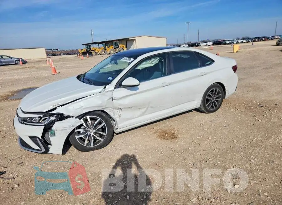 3VW7X7BU0SM018577 Photo# 1