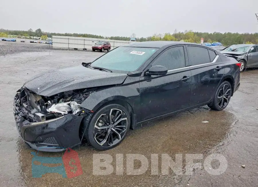 1N4BL4CV6PN322045 Photo# 1