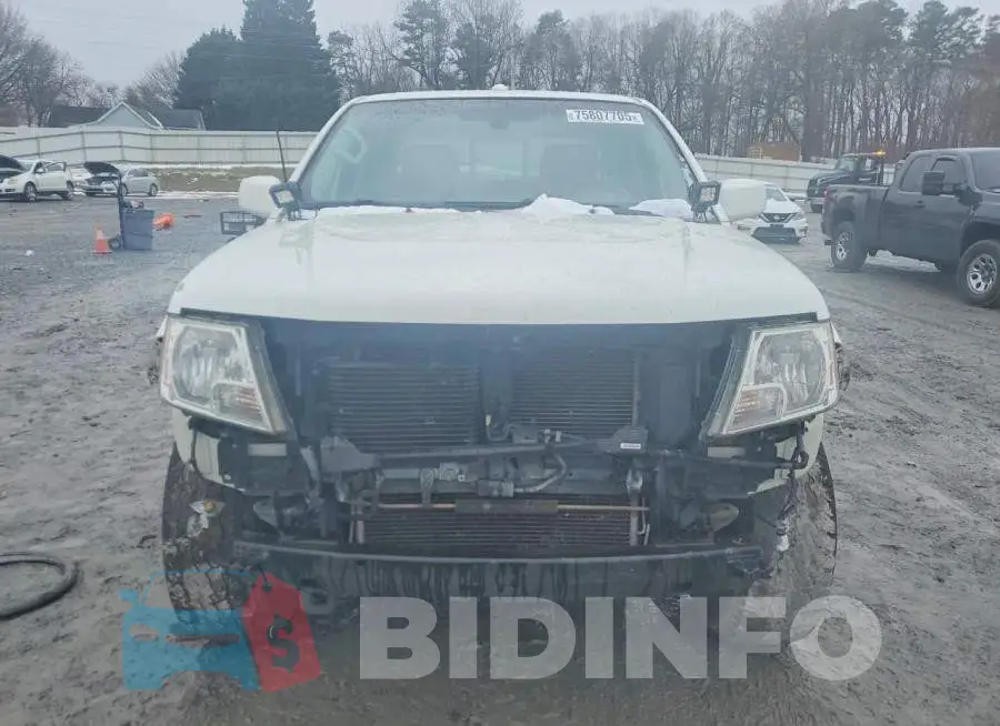 1N6AD0EV3JN730726 Photo# 5