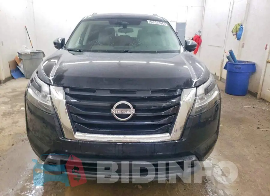 5N1DR3BA6NC249242 Photo# 5