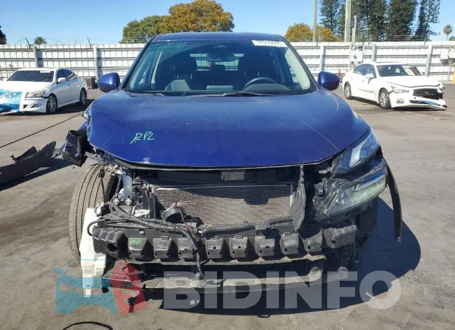 JN8BT3BA8PW422407 Photo# 5