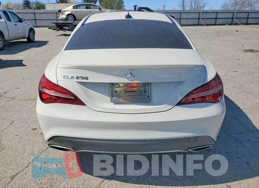 WDDSJ4EB3JN515530 Photo# 6
