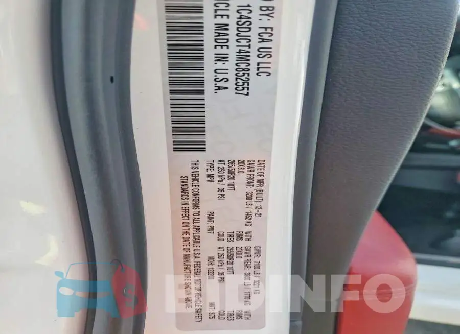 1C4SDJCT4MC852557 Photo# 13
