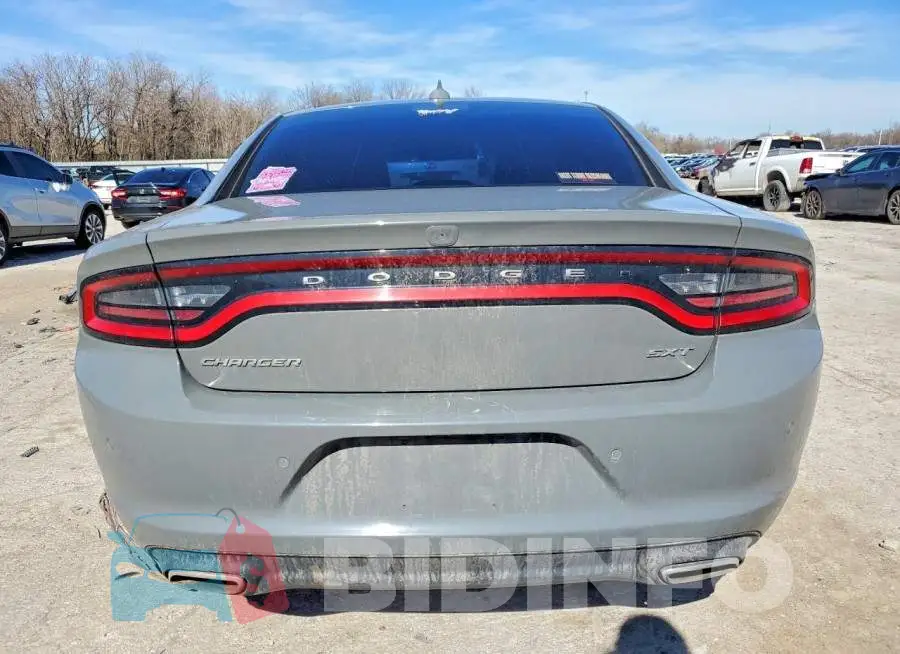 2C3CDXHG5JH128814 Photo# 6