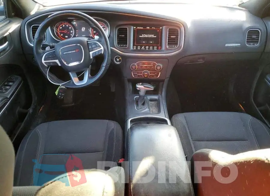 2C3CDXJG6JH292602 Photo# 8