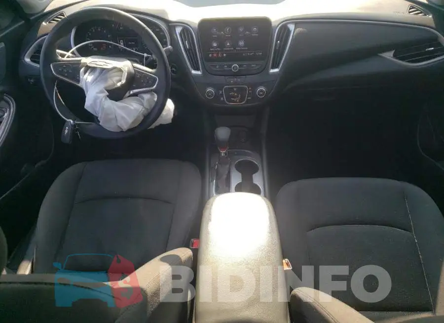 1G1ZG5ST0PF245274 Photo# 8