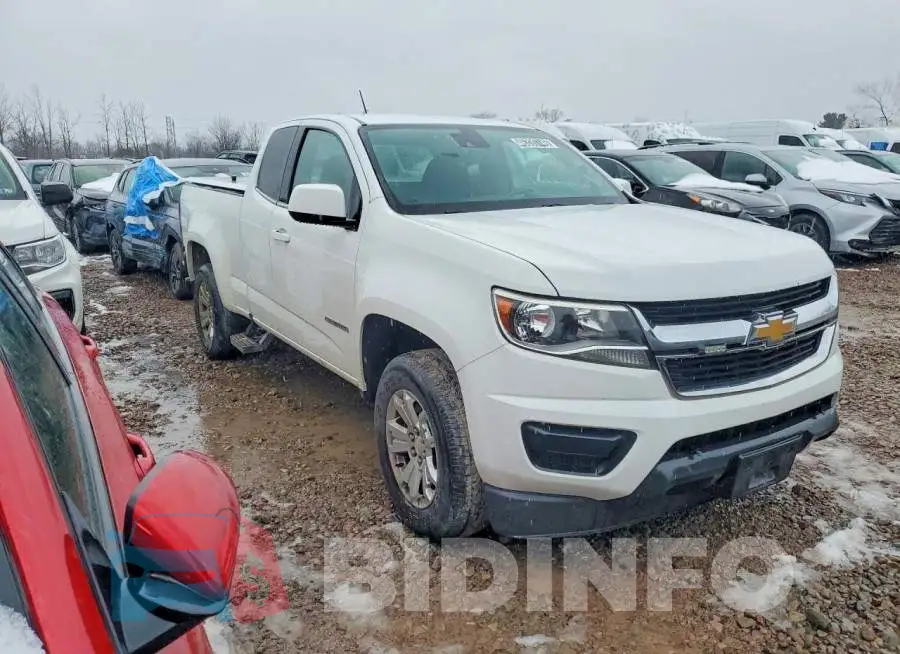 1GCHSCEA5L1215436 Photo# 4
