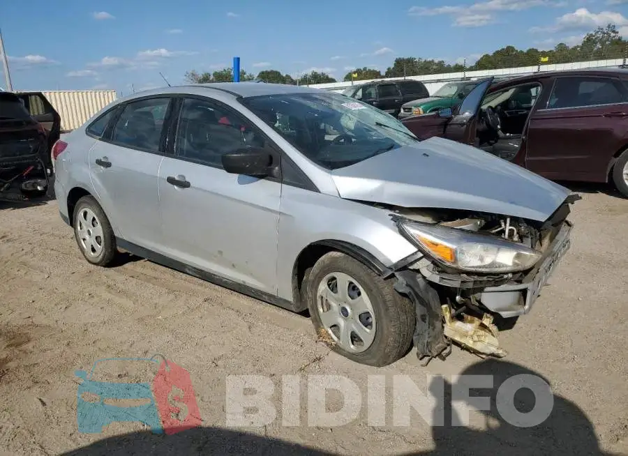 1FADP3E28HL336441 Photo# 4