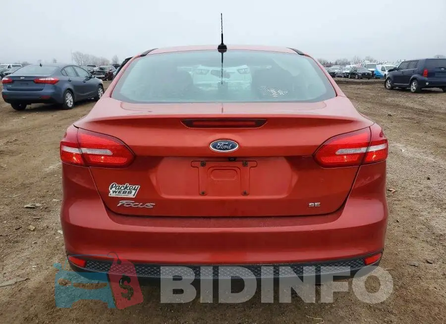 1FADP3F22JL257156 Photo# 6