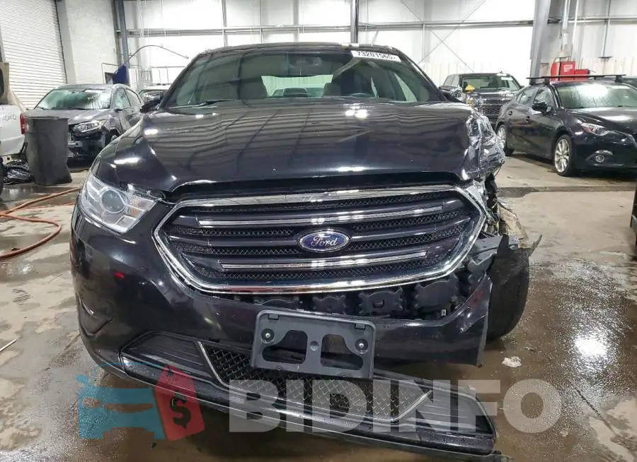 1FAHP2F82KG108577 Photo# 5