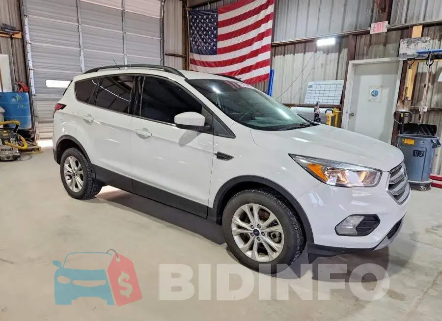 1FMCU9GD5JUB45345 Photo# 4