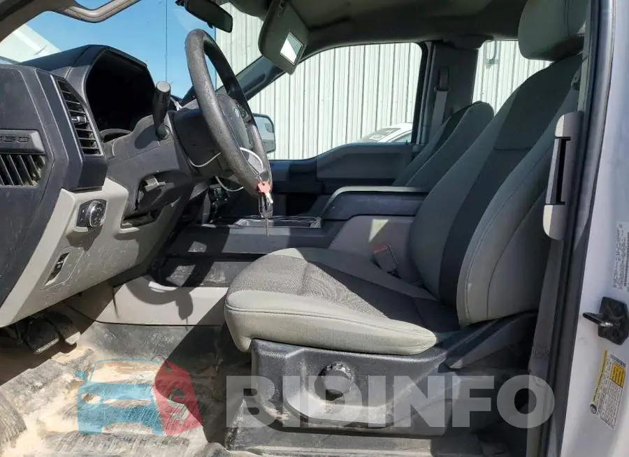 1FTFX1E56JKF31127 Photo# 7