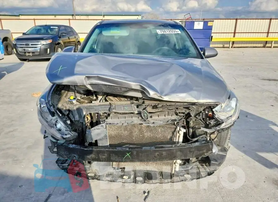 3KPC24A60NE175848 Photo# 5