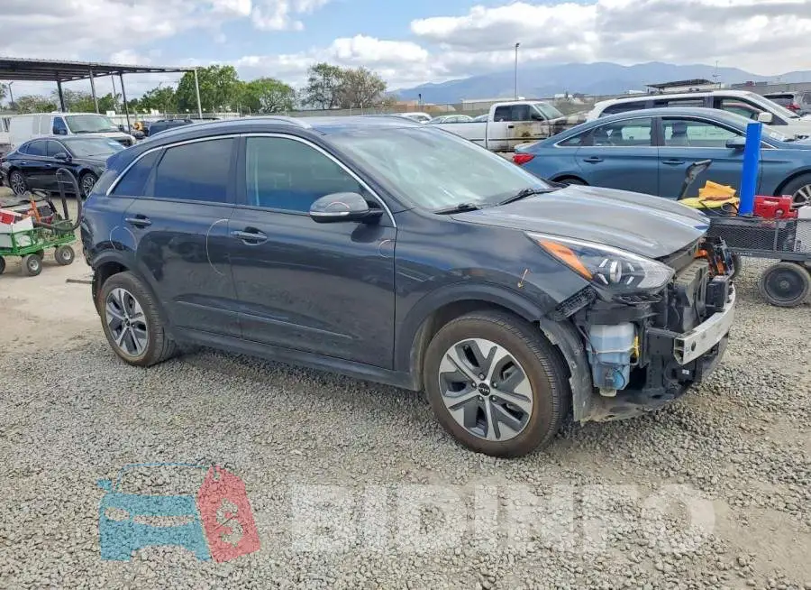KNDCC3LG3N5153853 Photo# 4