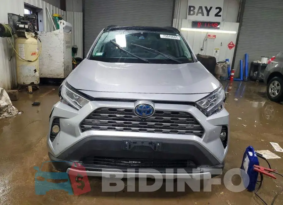 4T3DWRFV7LU001704 Photo# 5