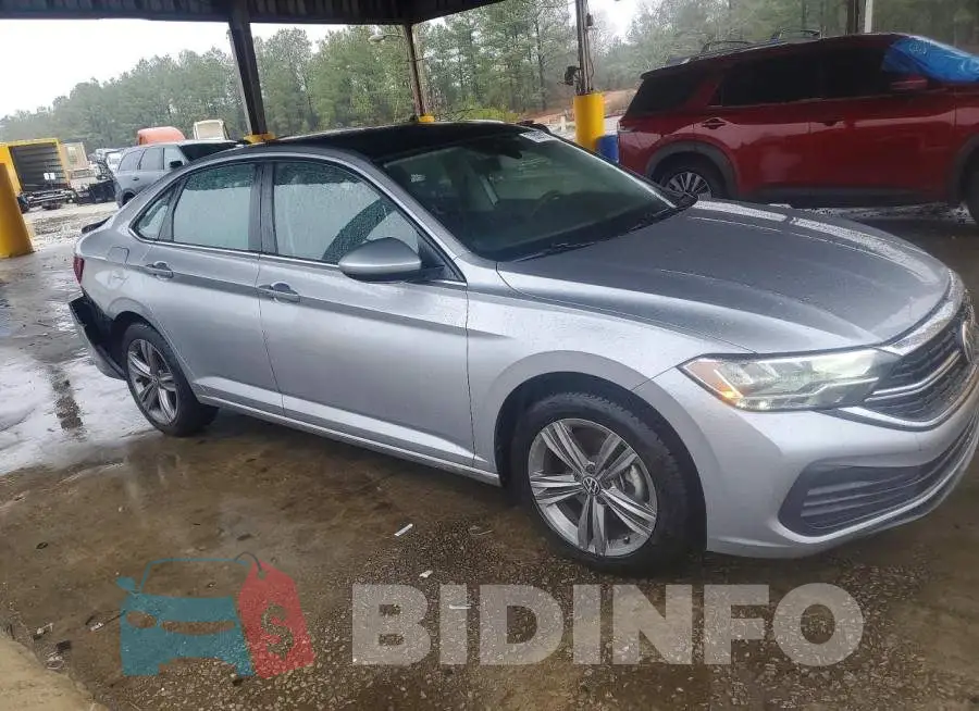 3VW7M7BU5RM002569 Photo# 4