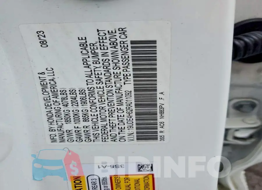 19UDE4H62RA011092 Photo# 12