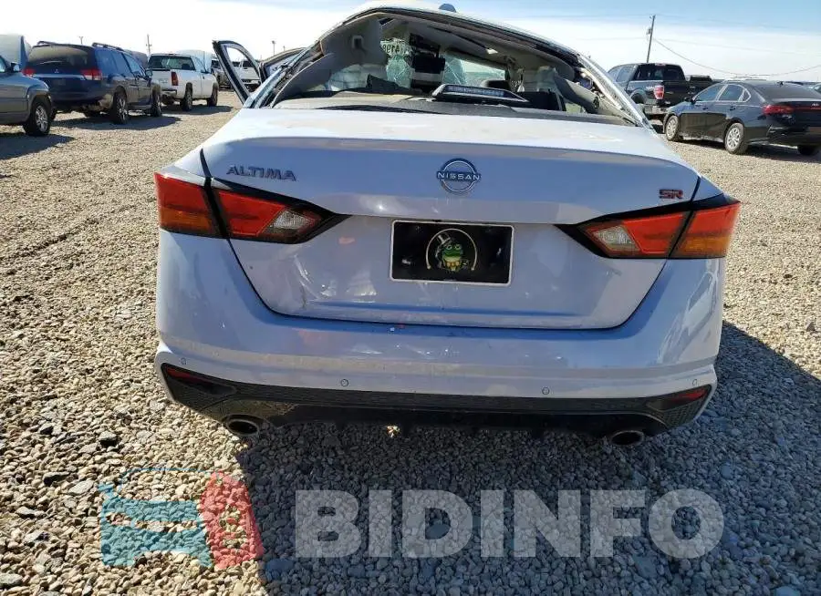 1N4BL4CV6SN350601 Photo# 6