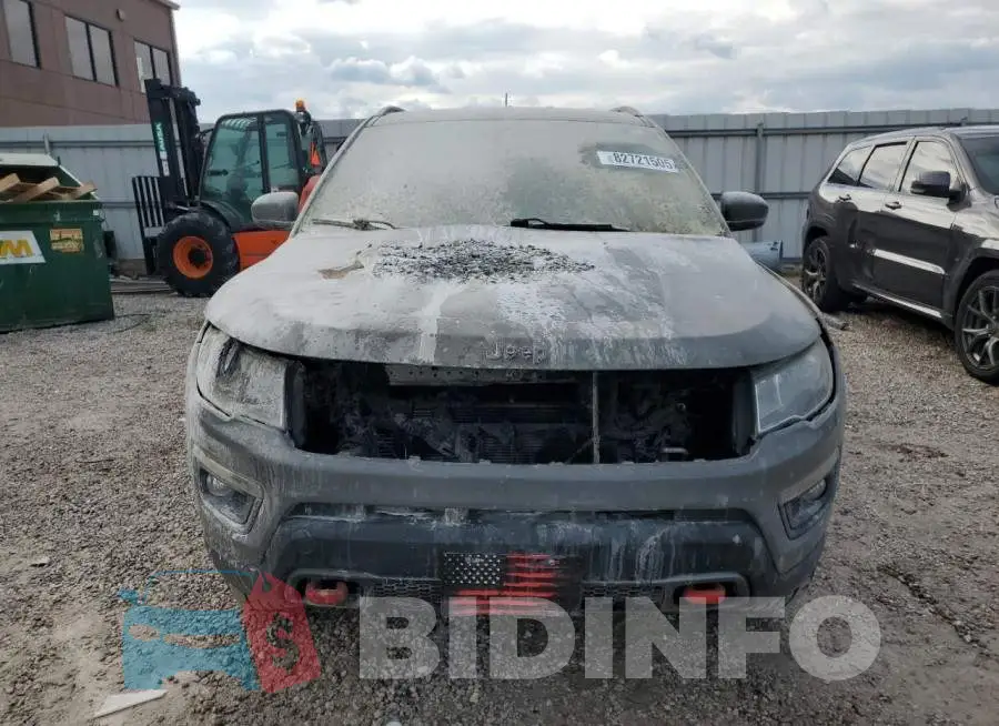 3C4NJDDB9LT145132 Photo# 5