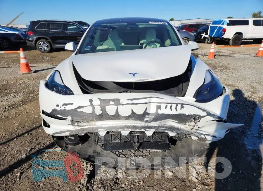 5YJ3E1EA5PF675523 Photo# 5