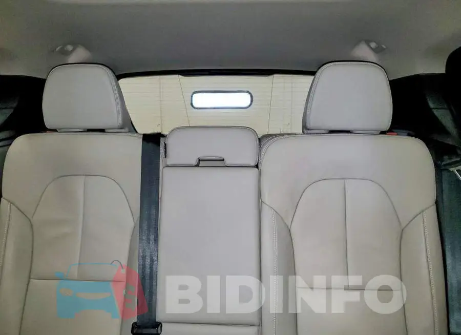 YV4162UK7N2653203 Photo# 10