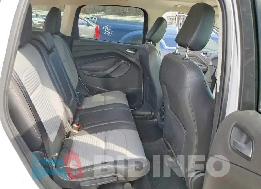 1FMCU9GD2JUA70278 Photo# 11