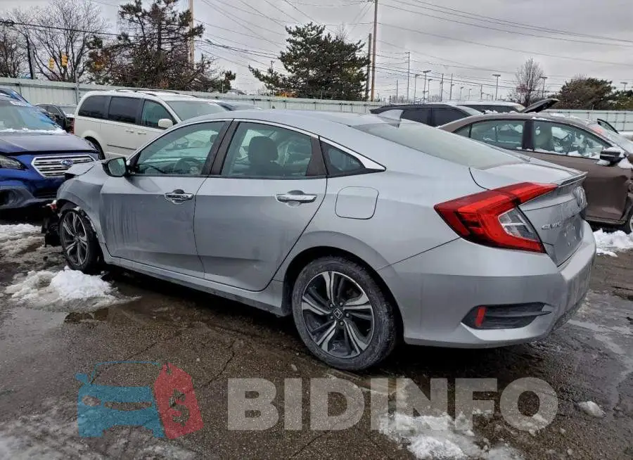 19XFC1F90HE009989 Photo# 2