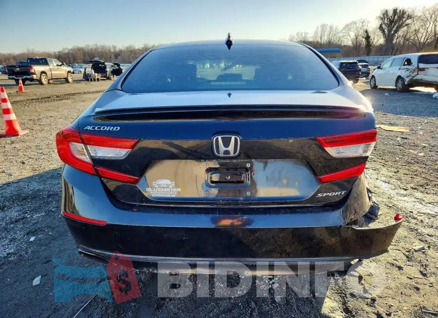 1HGCV1F36JA154747 Photo# 6