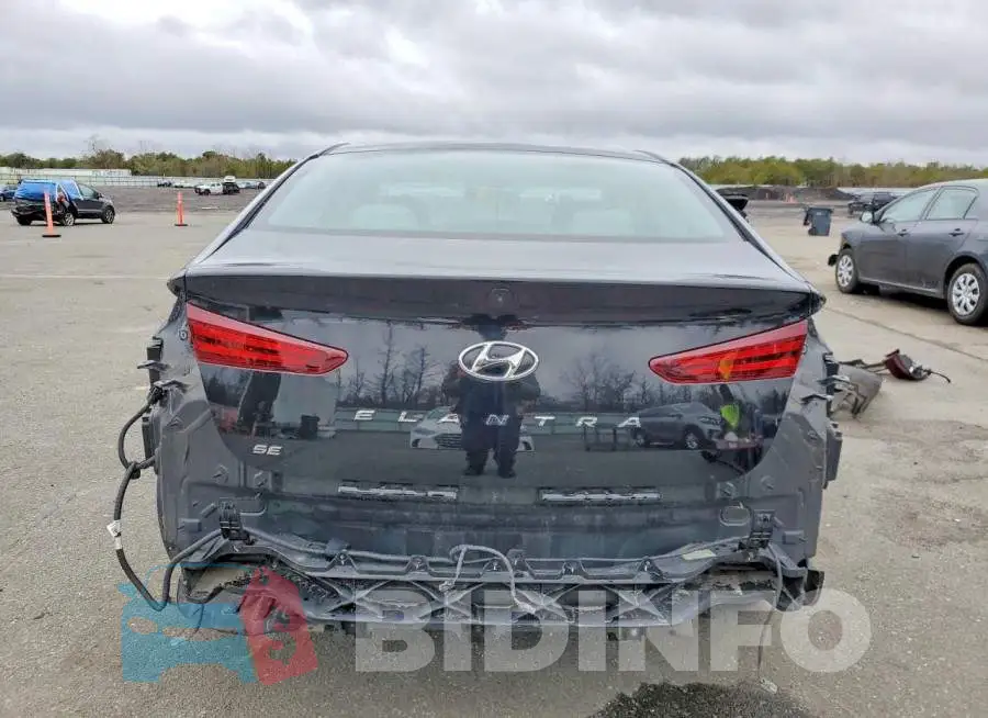 5NPD74LFXKH451768 Photo# 6