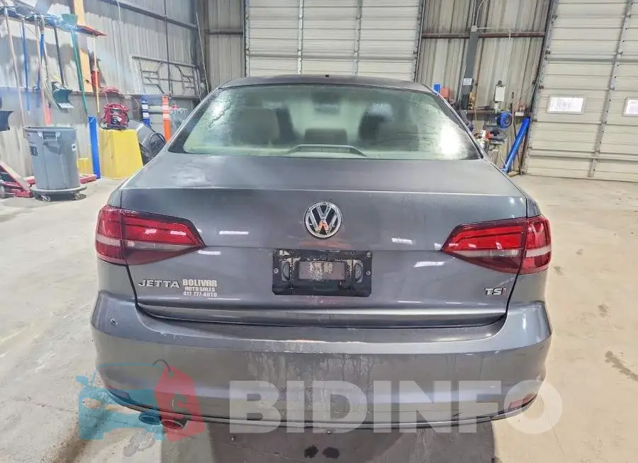 3VW2B7AJ2HM331834 Photo# 6