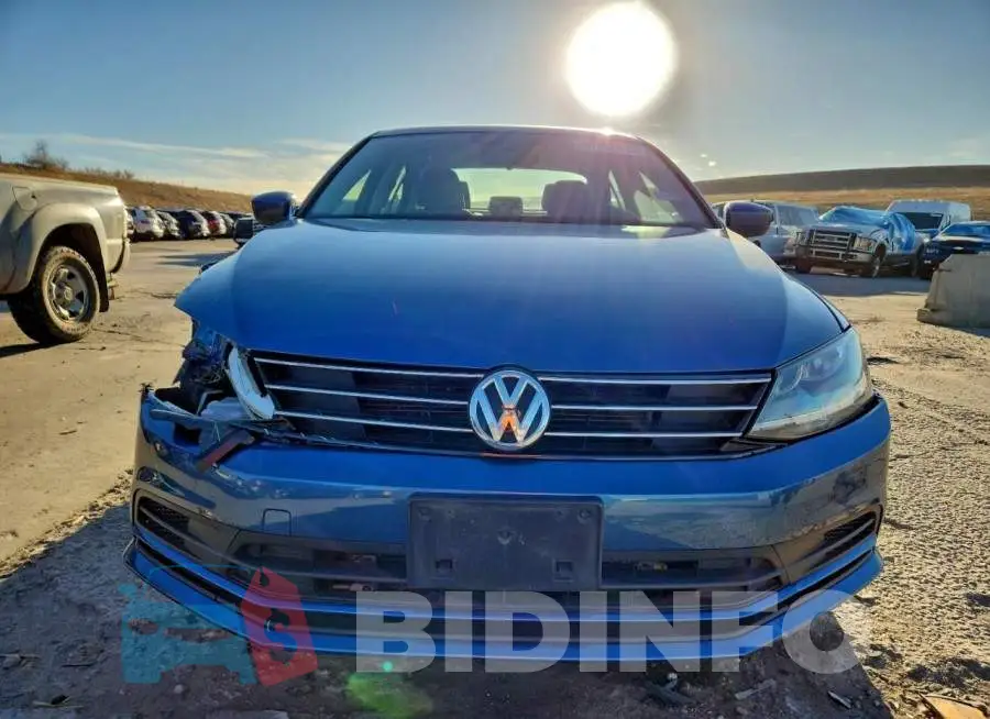 3VW2B7AJ4HM315831 Photo# 5