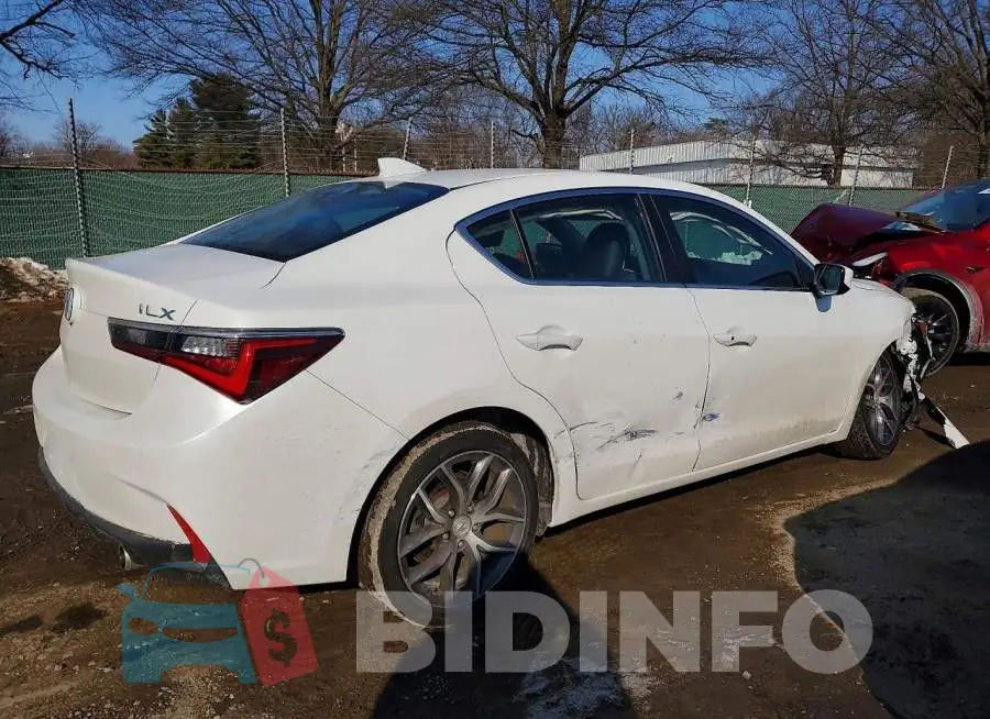 19UDE2F70MA001377 Photo# 3