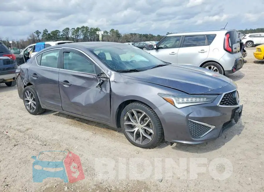 19UDE2F73KA012113 Photo# 4